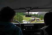 09 In jeep-navetta fino alla Baita del Pastore